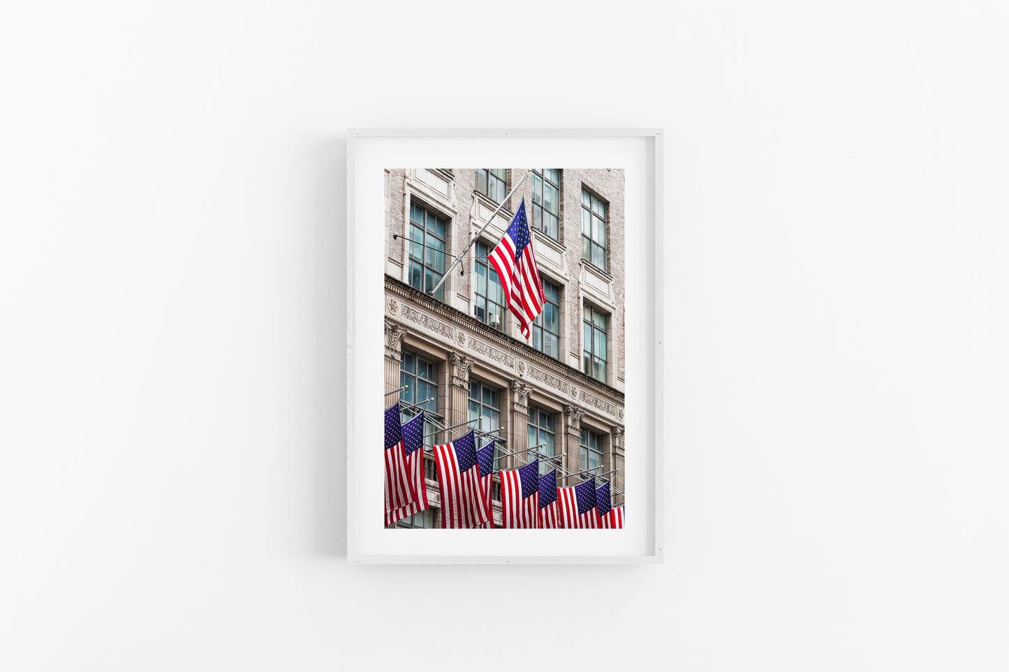 SAKS 5TH AVENUE